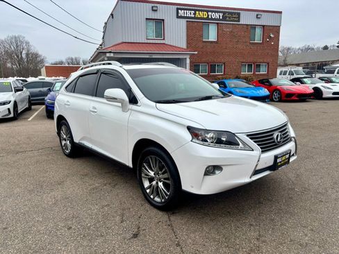 Used 2013 Lexus RX 450h AWD w/ Navigation Pkg image 3