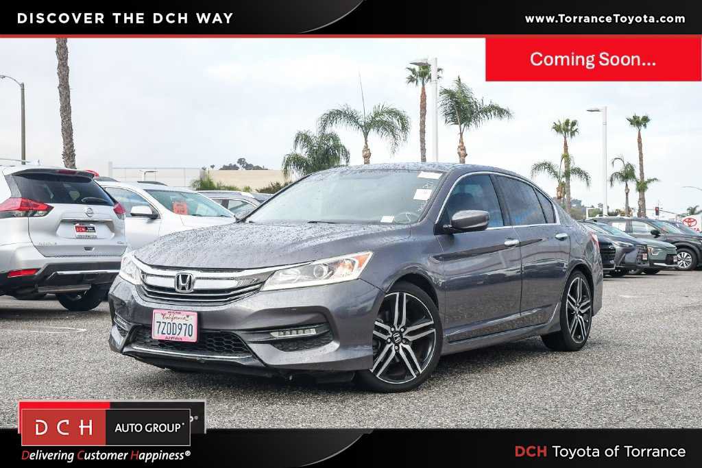 Used 2017 Honda Accord Sport image 1