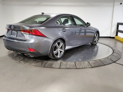 Used 2018 Lexus IS 300 AWD image 7