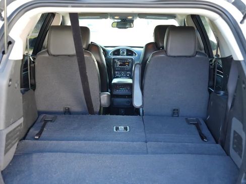 Used 2017 Buick Enclave Leather w/ Enclave Sport Touring Edition FWD image 11