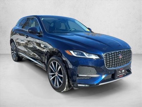 Used 2023 Jaguar F-PACE S image 3