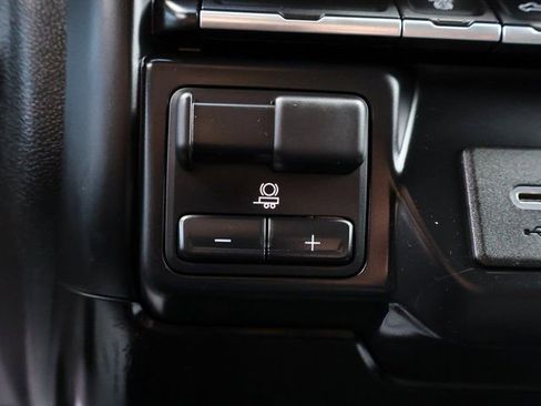 Used 2020 GMC Sierra 3500 SLE w/ SLE Convenience Package AWD/4WD image 32