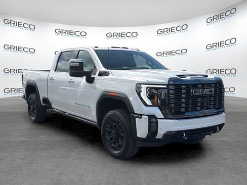 Used 2024 GMC Sierra 2500 Denali Ultimate w/ Max Trailering Package AWD/4WD image 1