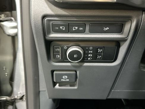 Used 2023 Ford F150 XLT w/ Equipment Group 302A High image 17