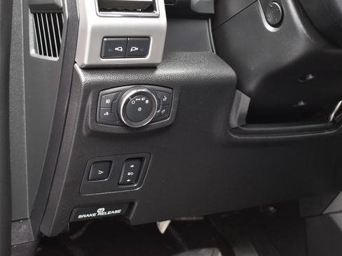 Used 2019 Ford F250 Platinum w/ Platinum Ultimate Package image 22