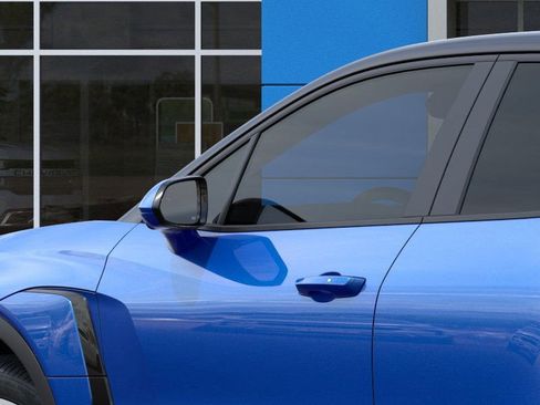 New 2025 Chevrolet Blazer EV LT image 12