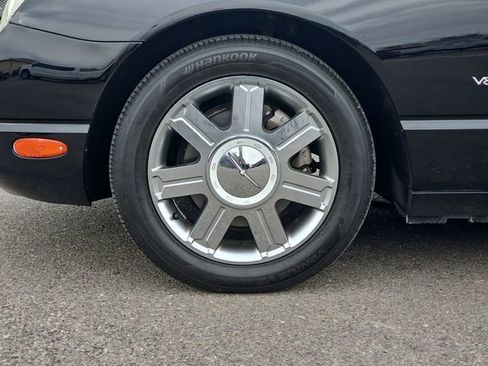 Used 2004 Ford Thunderbird RWD image 17