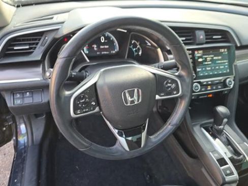 Used 2019 Honda Civic EX image 10
