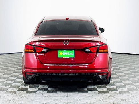 Used 2023 Nissan Altima 2.5 SR FWD image 7