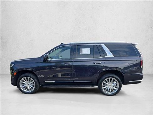 Used 2024 Cadillac Escalade Premium Luxury AWD/4WD image 8