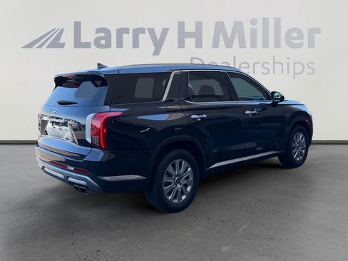 Used 2024 Hyundai Palisade SEL FWD image 5