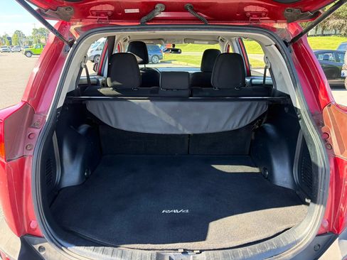 Used 2015 Toyota RAV4 LE AWD/4WD image 47
