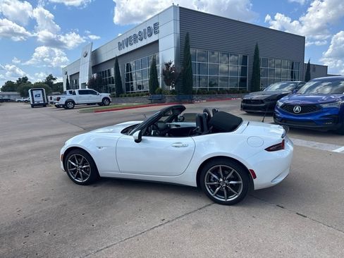 Used 2023 MAZDA MX-5 Miata Grand Touring RWD image 1