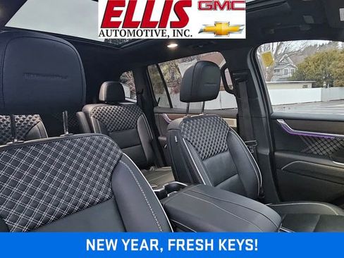 Used 2024 GMC Acadia Denali w/ Super Cruise Package image 15