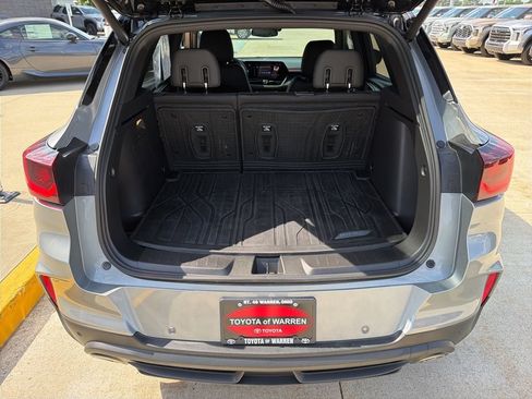 Used 2024 Chevrolet TrailBlazer RS w/ Convenience Package FWD image 23