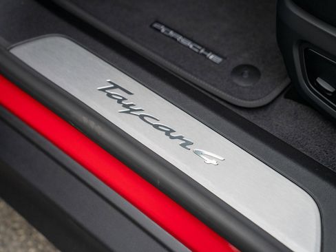 New 2025 Porsche Taycan image 11