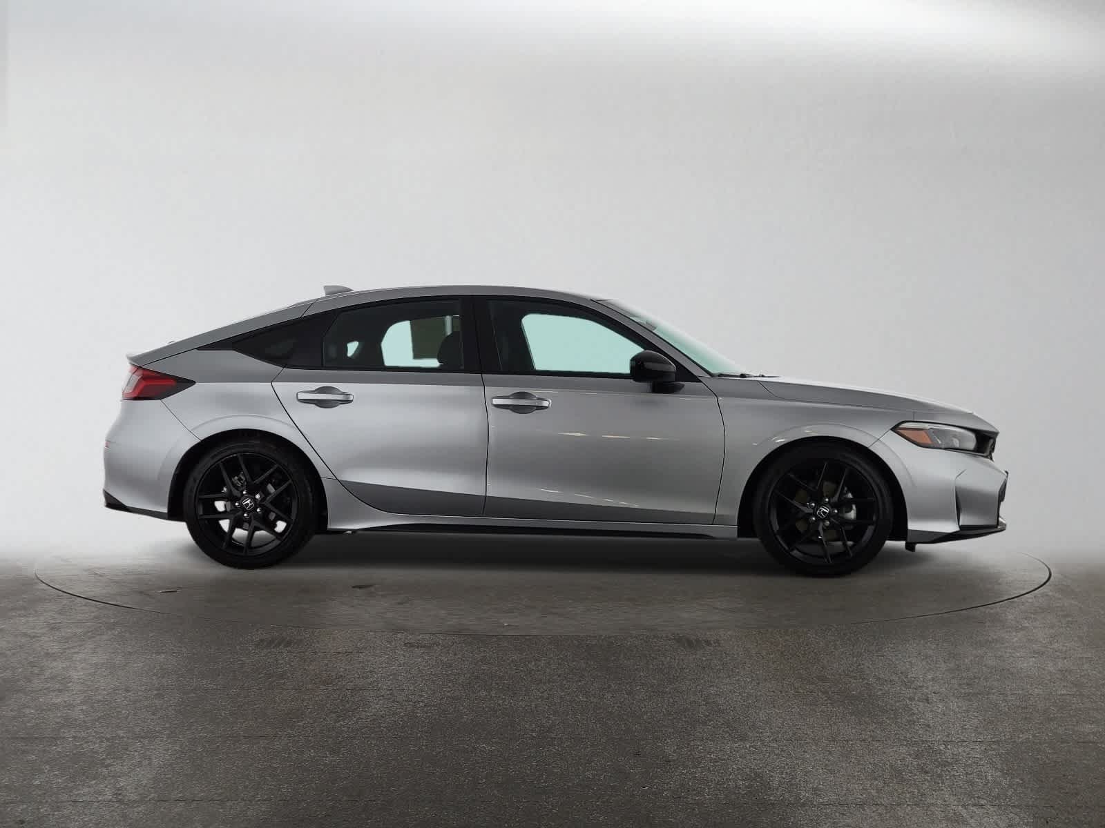 Used 2026 Honda Civic Sport image 2