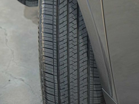 Used 2024 Dodge Hornet GT AWD/4WD image 29