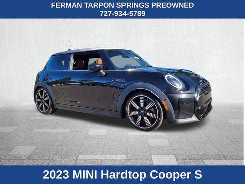Used 2023 MINI Cooper S image 1