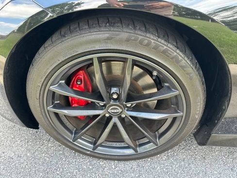 Used 2023 Nissan Z w/ Floor Mat Package (L93) RWD image 23