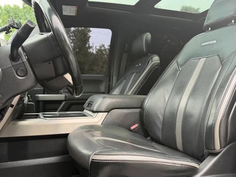Used 2018 Ford F250 Platinum w/ Platinum Ultimate Package AWD/4WD image 15