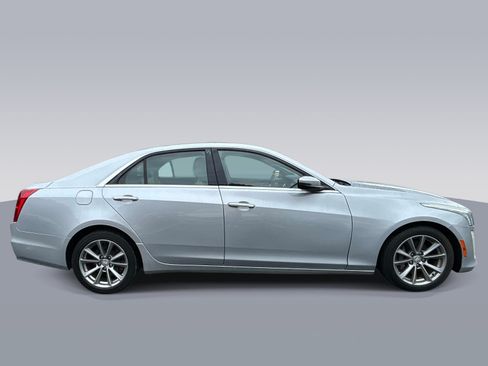 Used 2019 Cadillac CTS Luxury RWD image 2