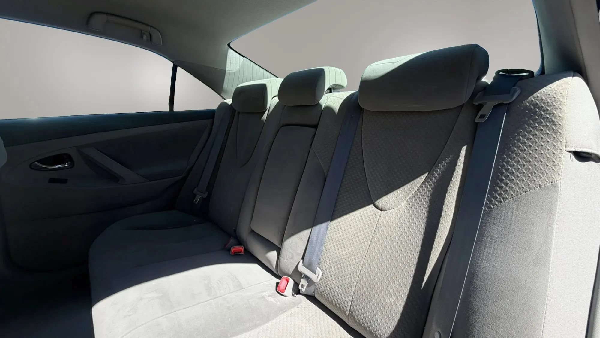 Used 2007 Toyota Camry LE FWD image 22