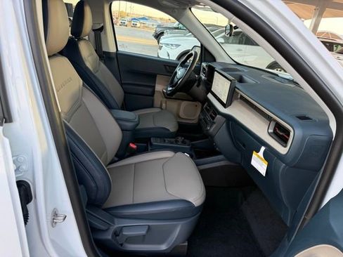 New 2026 Ford Maverick Lariat image 12