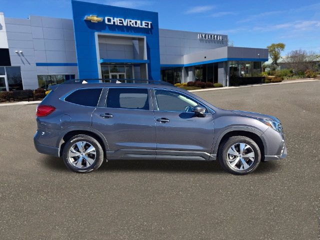 Used 2025 Subaru Ascent Premium AWD/4WD image 26