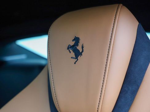 Certified 2022 Ferrari Roma image 32