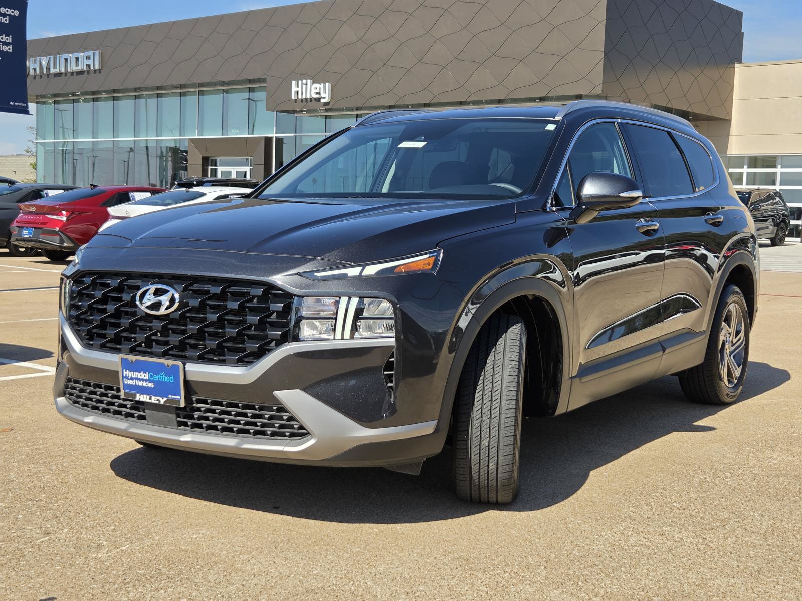Certified 2023 Hyundai Santa Fe SEL FWD image 2