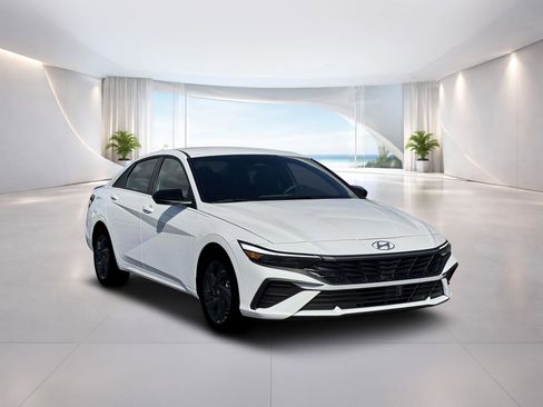 New 2026 Hyundai Elantra Sport FWD image 11