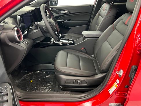 New 2026 Chevrolet Trax RS w/ Driver Confidence Package FWD image 18