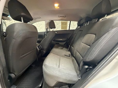 Used 2022 Kia Sportage LX w/ Paint Protection Package FWD image 12