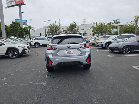 Certified 2024 Subaru Crosstrek 2.0i w/ Crosstrek Mirror Package image 6