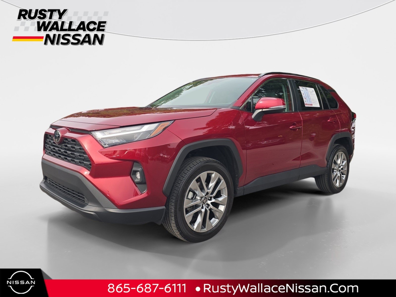 Used 2022 Toyota RAV4 XLE Premium AWD/4WD image 1