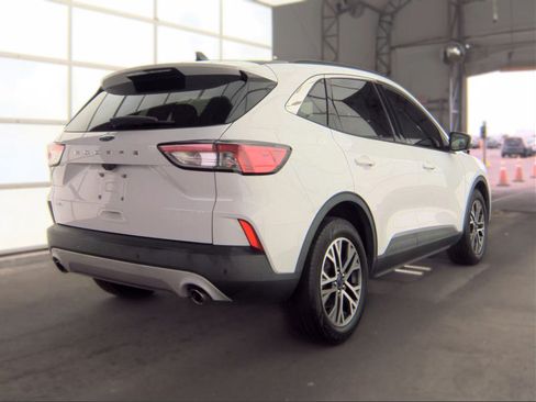 Used 2020 Ford Escape SEL FWD image 2