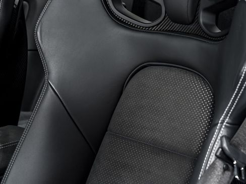 Used 2022 Porsche 911 GT3 image 20