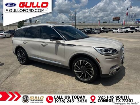 Used 2023 Lincoln Aviator Reserve w/ Equipment Group 201A RWD image 2