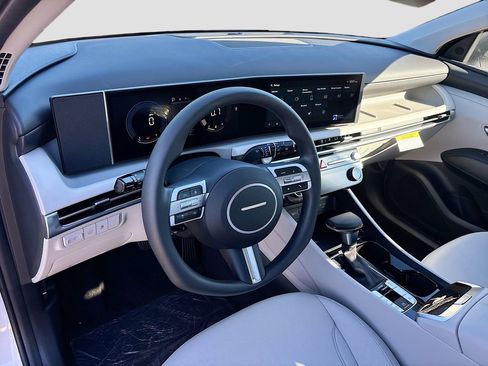 New 2026 Hyundai Tucson SEL image 9