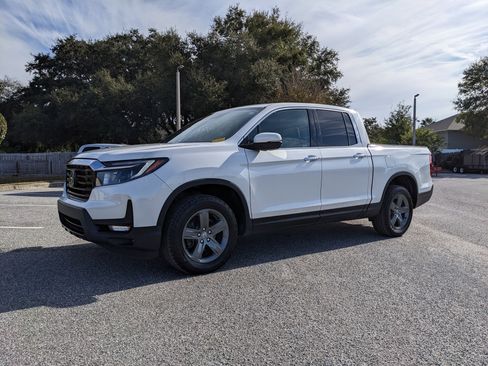 Used 2023 Honda Ridgeline RTL-E image 1
