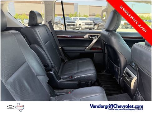 Used 2019 Lexus GX 460 Premium AWD/4WD image 26