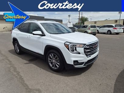 Used 2024 GMC Terrain SLT