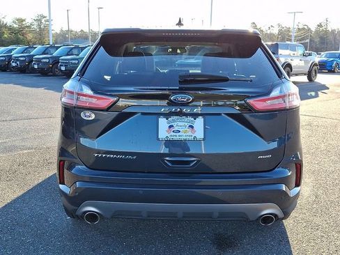 Certified 2022 Ford Edge Titanium w/ Equipment Group 301A image 5