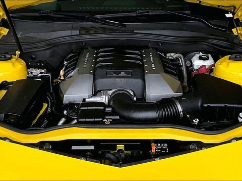 Used 2014 Chevrolet Camaro SS w/ RS Package image 11