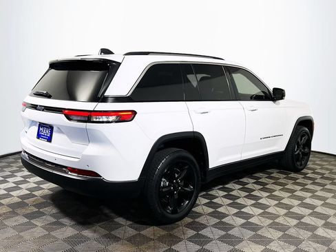 Used 2022 Jeep Grand Cherokee Limited 4xe AWD/4WD image 7