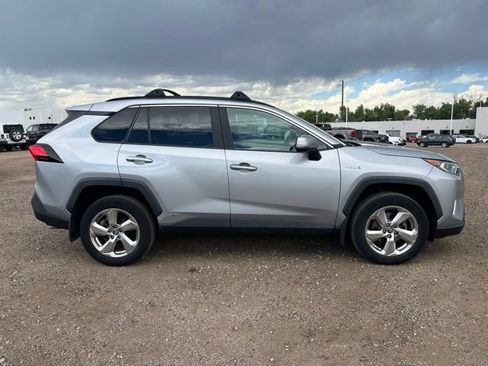 Used 2019 Toyota RAV4 Limited w/ Carpet Mat Package AWD/4WD image 7