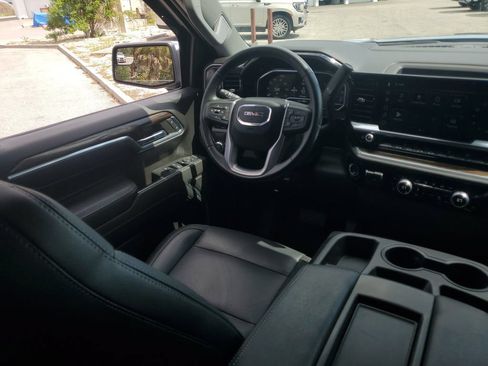 Certified 2024 GMC Sierra 1500 SLE w/ Preferred Package RWD image 17
