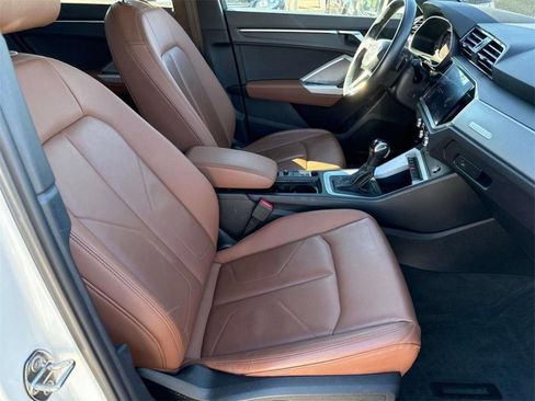 Used 2022 Audi Q3 2.0T Premium Plus image 13