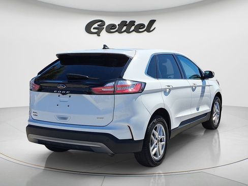 Used 2024 Ford Edge SEL image 4